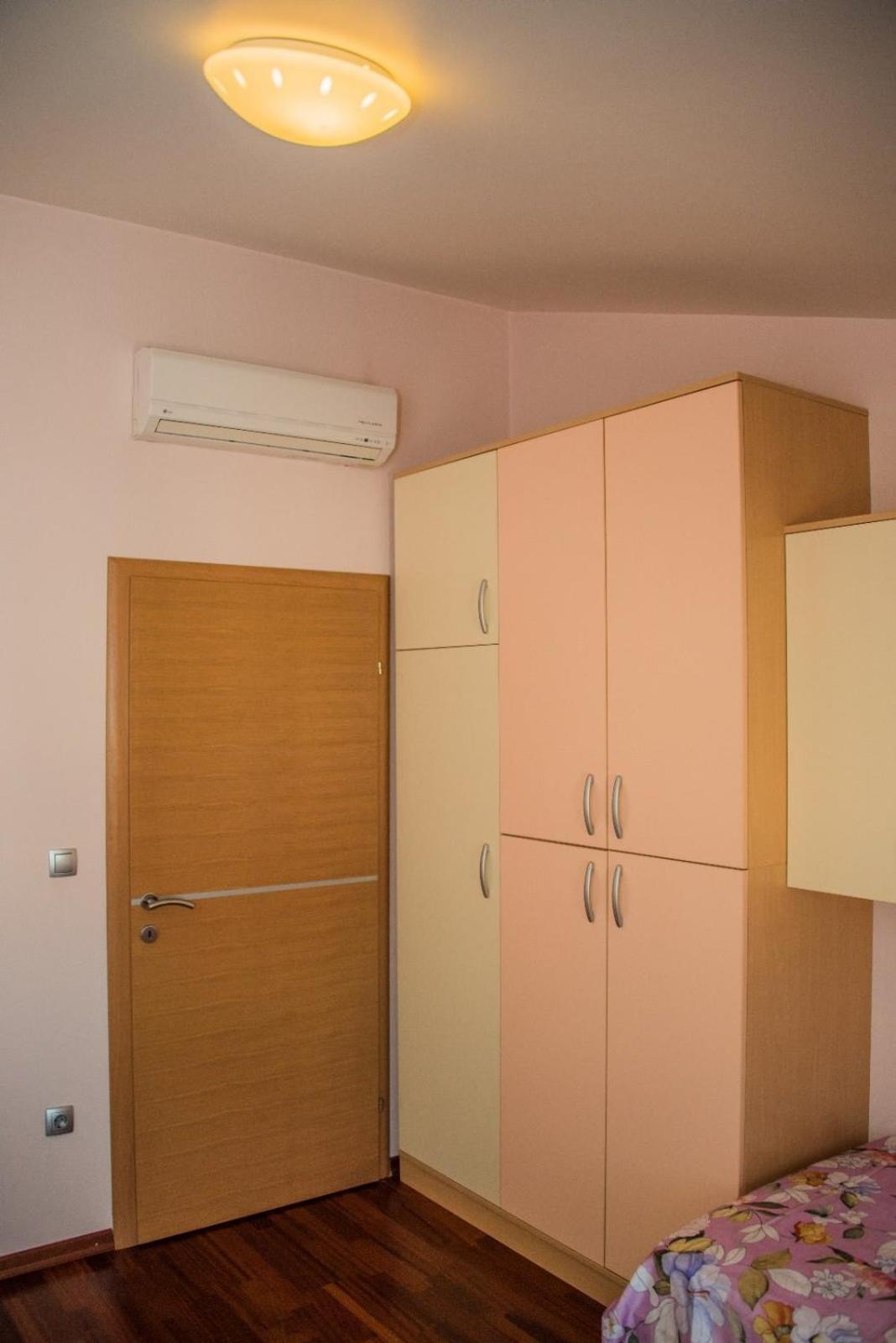 Hotel Barbaric Međugorje Buitenkant foto