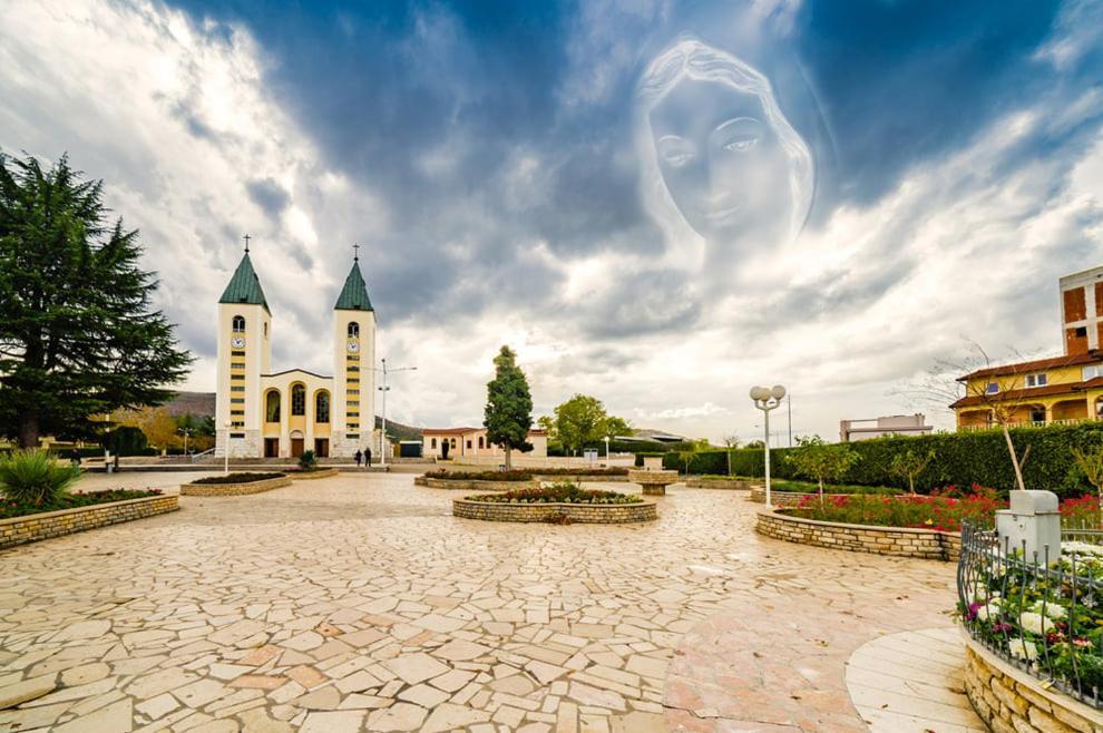Hotel Barbaric Međugorje Buitenkant foto